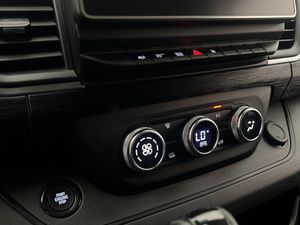 Renault Trafic bild 23