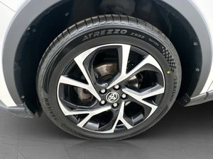 Toyota C-HR bild 32
