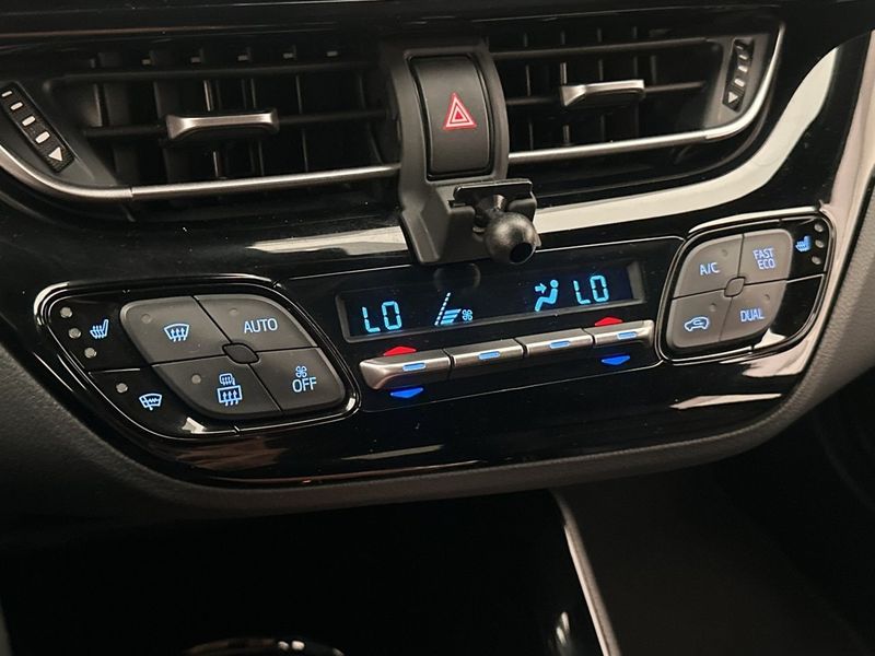Toyota C-HR bild 25