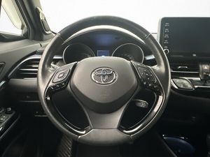 Toyota C-HR bild 15
