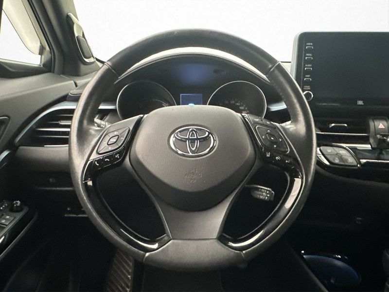 Toyota C-HR bild 15