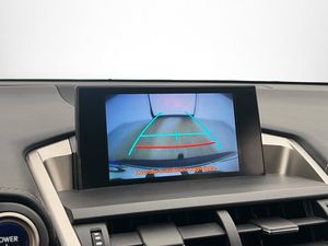 Lexus NX bild 22