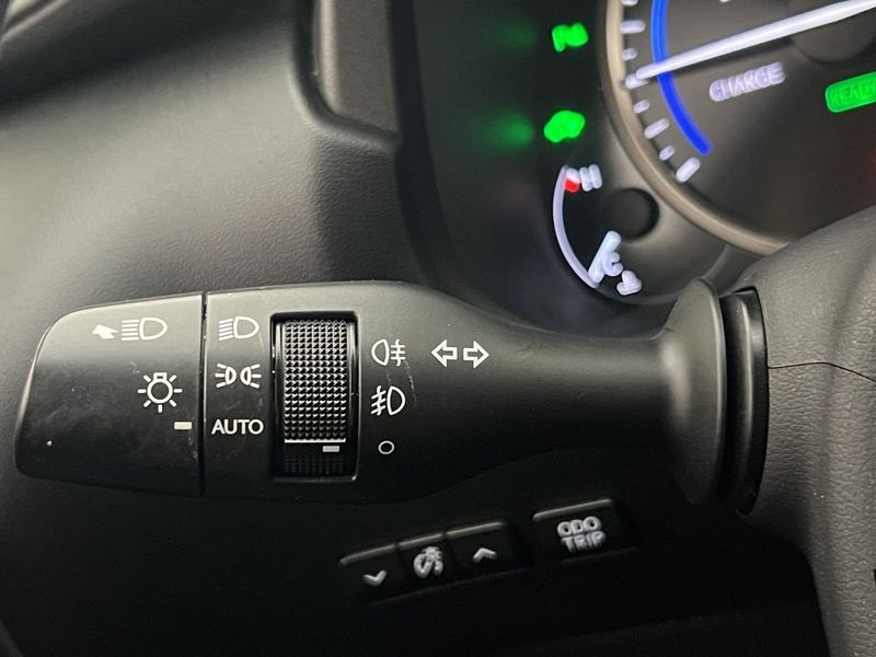 Lexus NX bild 16