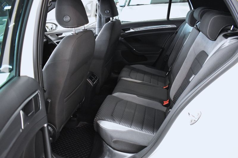 Volkswagen Golf bild 8