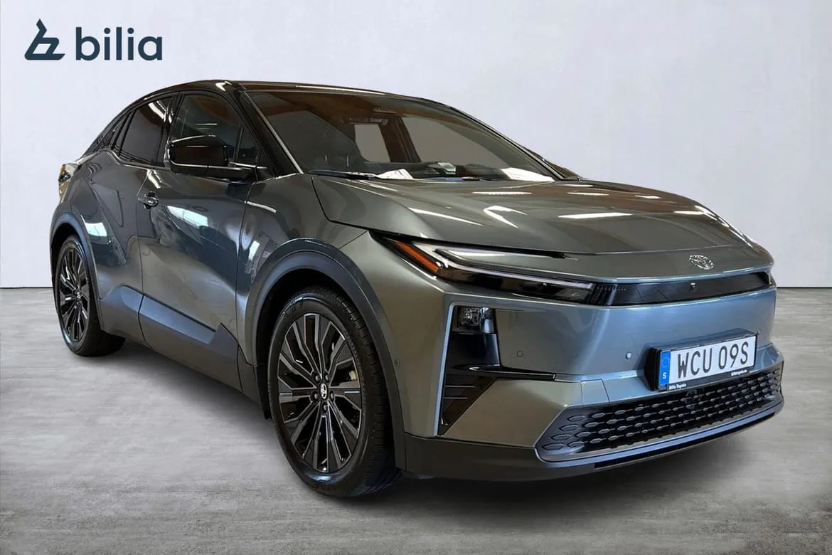 Vehicle image 19