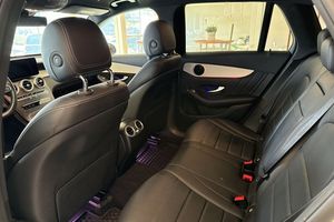 Mercedes GLC300 bild 17