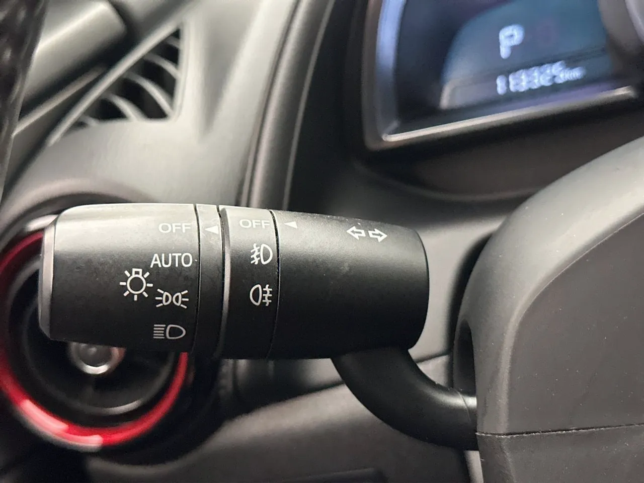 Vehicle image 35