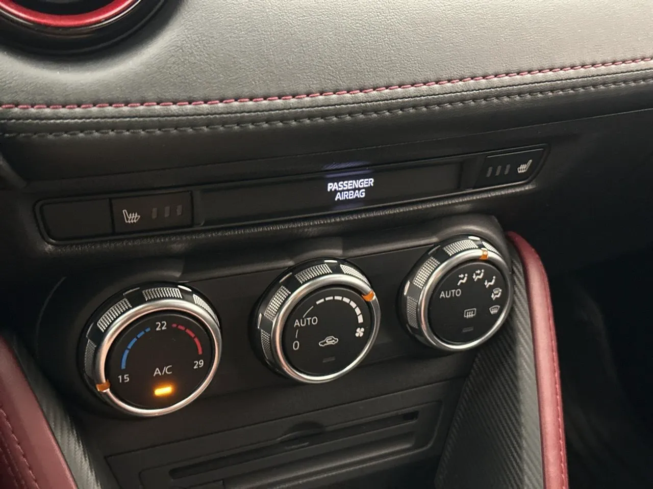 Vehicle image 24