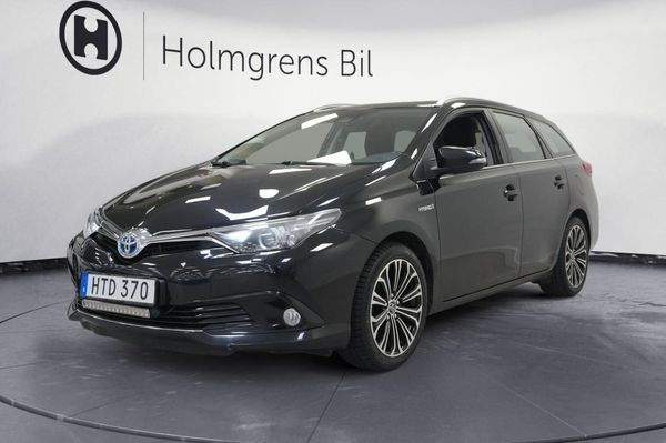 Toyota Auris Touring Sports Hybrid Active B-Kam Navi 136hk | Ränta 3 - 2017