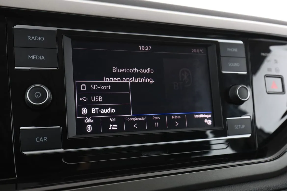 Vehicle image 20