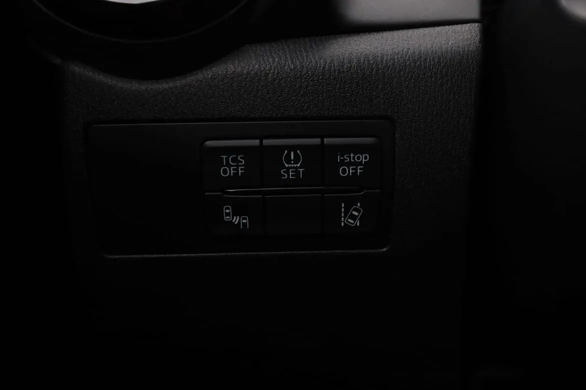 Vehicle image 29