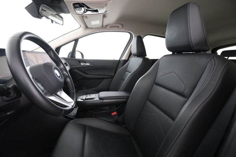 BMW 225 bild 11