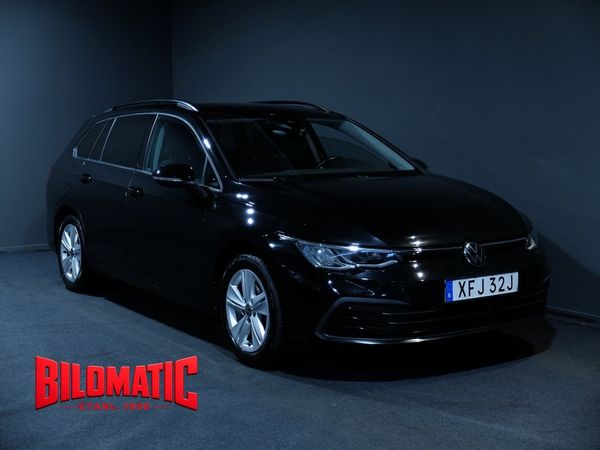 Volkswagen Golf 1.5 eTSI 150HK DSG/AUT Drag Parkerings Värmare Sportsk - 2024