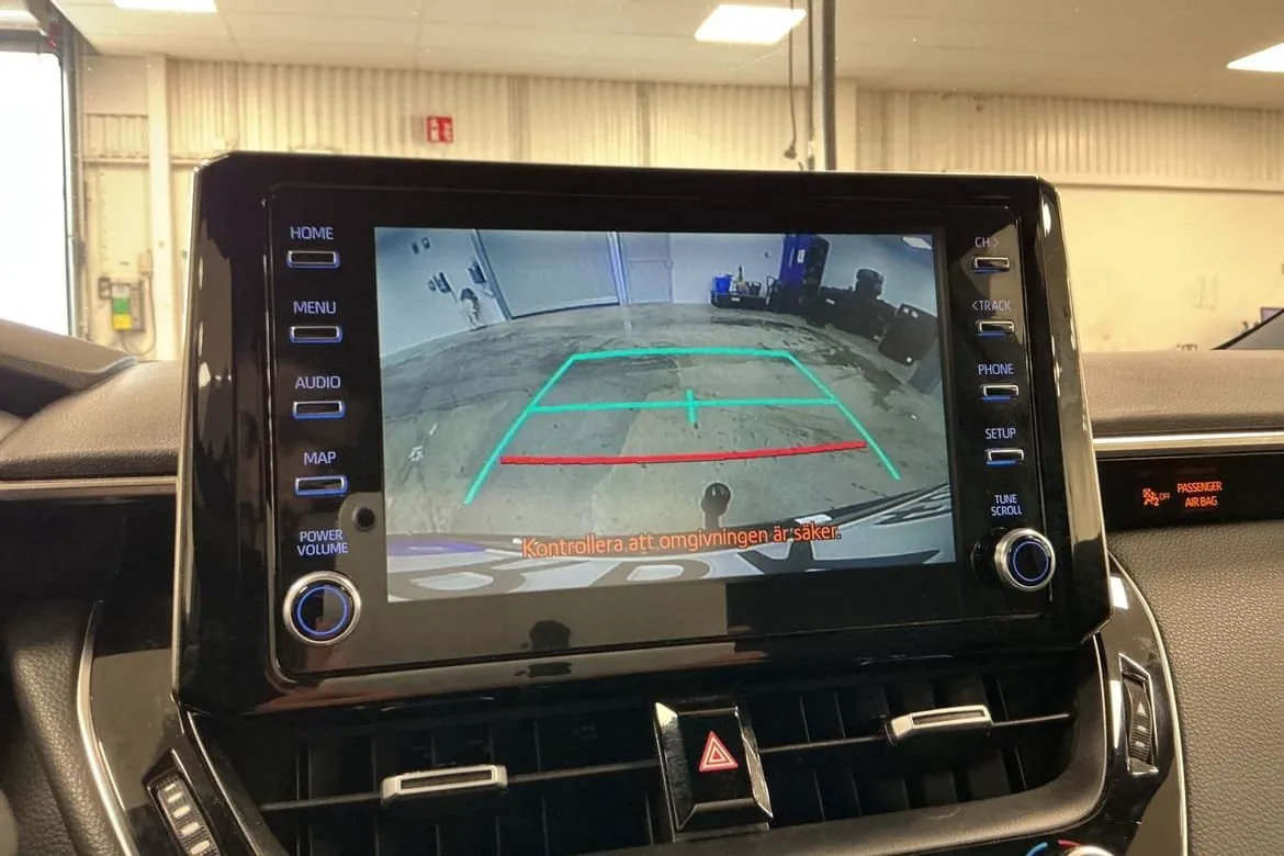 Vehicle image 21