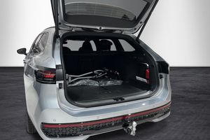 Volkswagen Passat bild 8