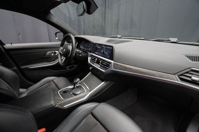 BMW 320 bild 11