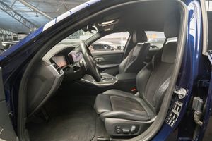 BMW 320 bild 19