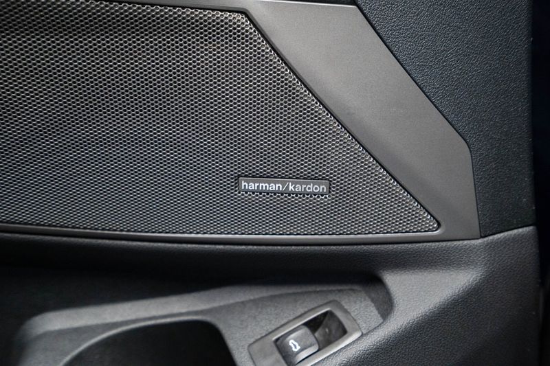 BMW 320 bild 14