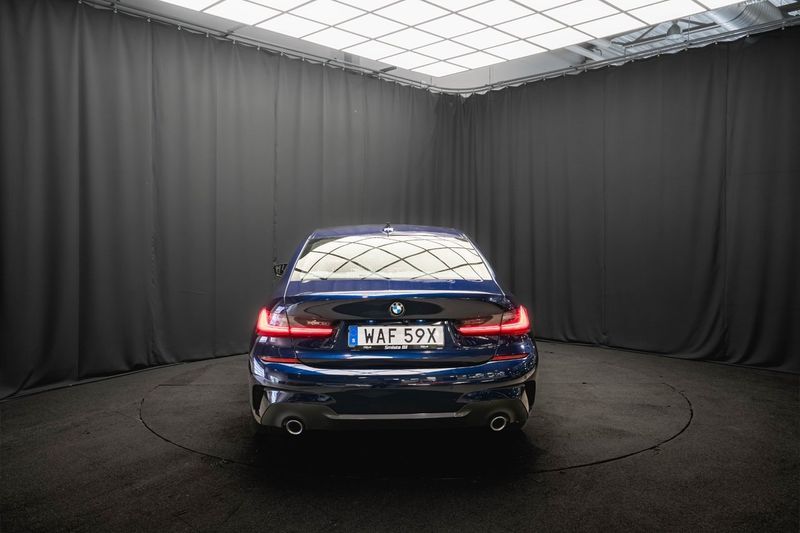 BMW 320 bild 7