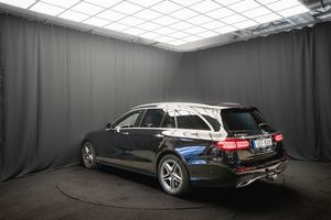 Mercedes E300 bild 8