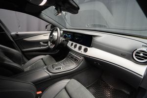 Mercedes E300 bild 11