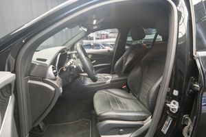 Mercedes GLC300 bild 16