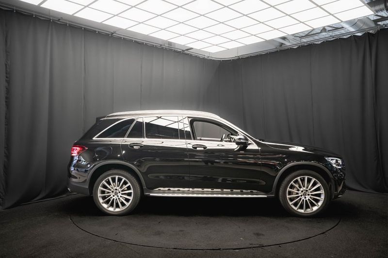 Mercedes GLC300 bild 6