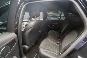 Mercedes GLC300 bild 19