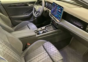 Volkswagen Passat bild 13