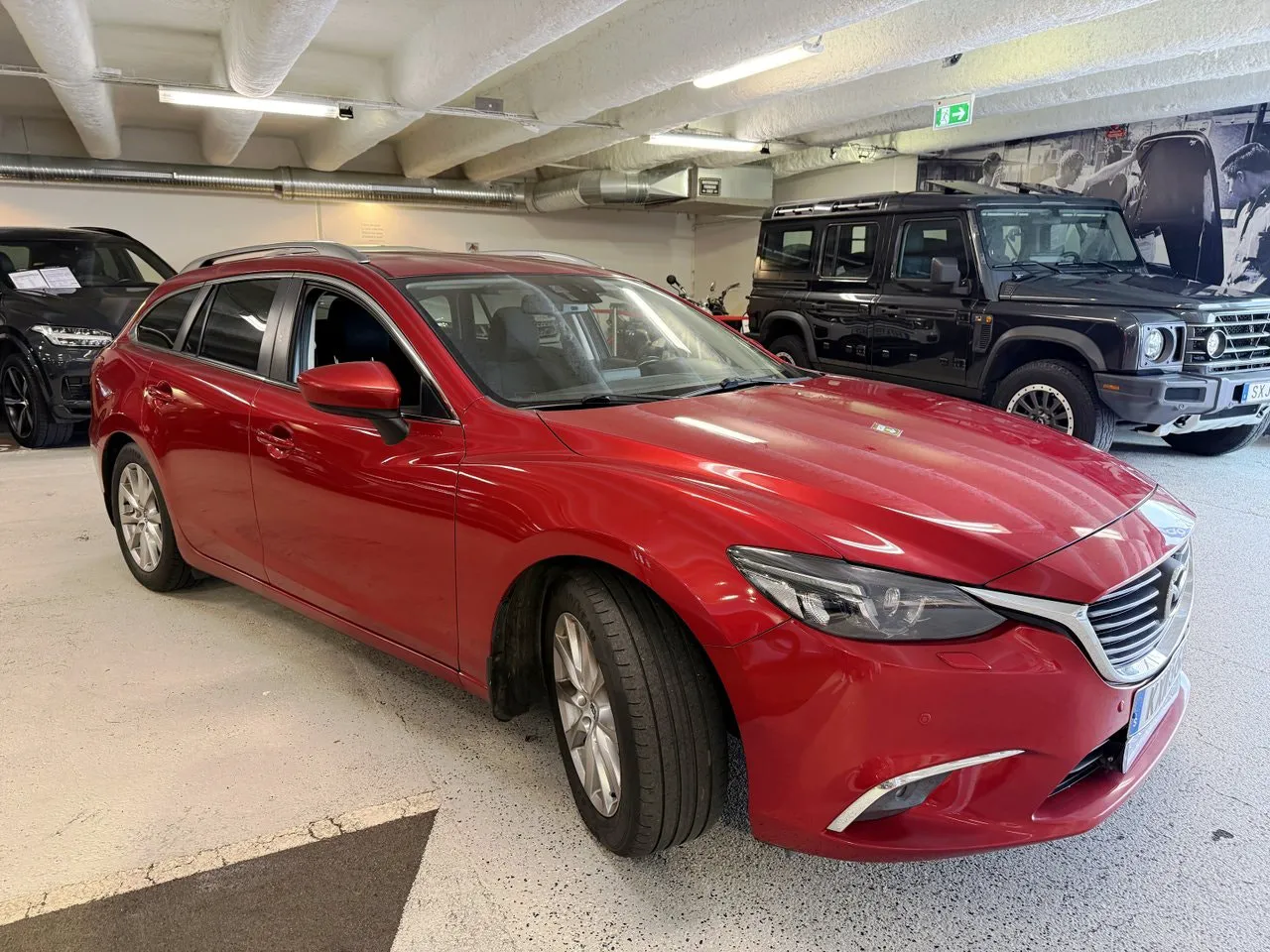 Vehicle image 1