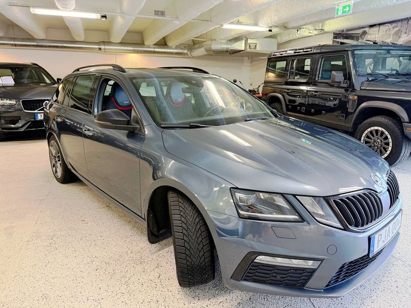 Skoda Octavia bild 2