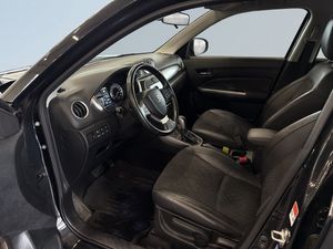 Suzuki Vitara bild 7