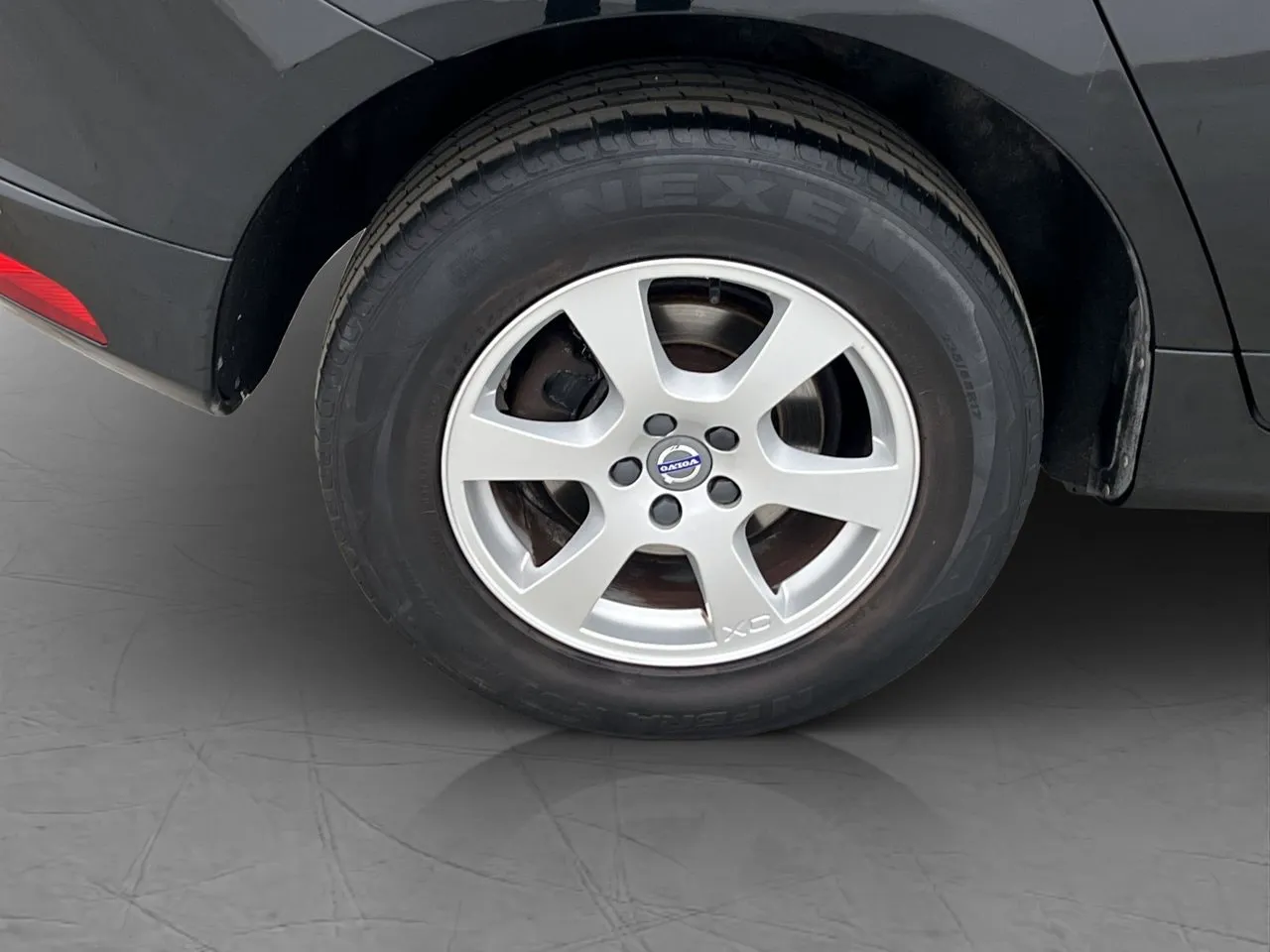 Vehicle image 22