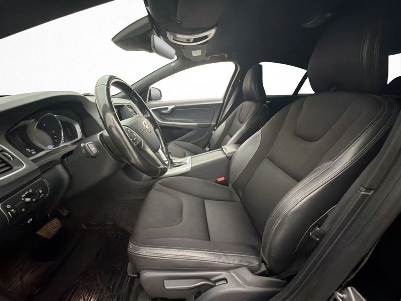 Volvo S60 bild 13