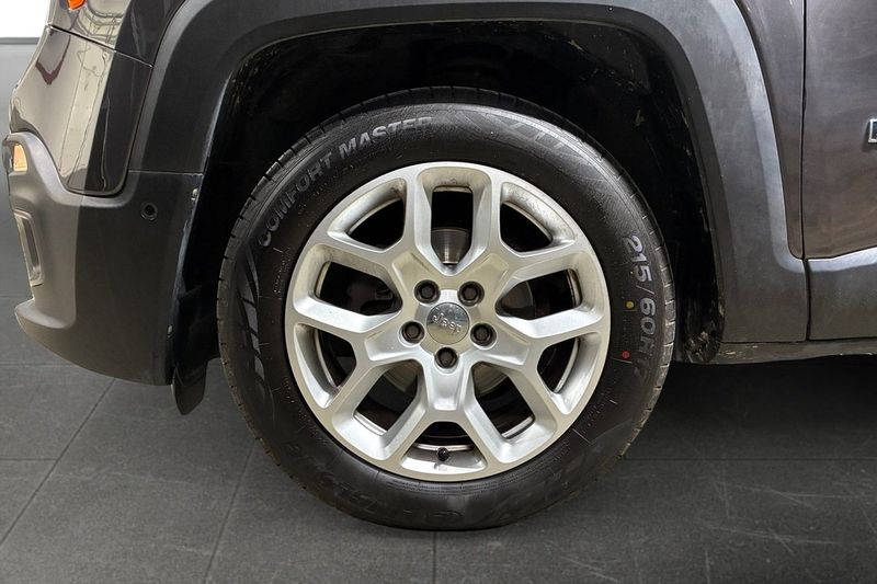 Jeep Renegade bild 16