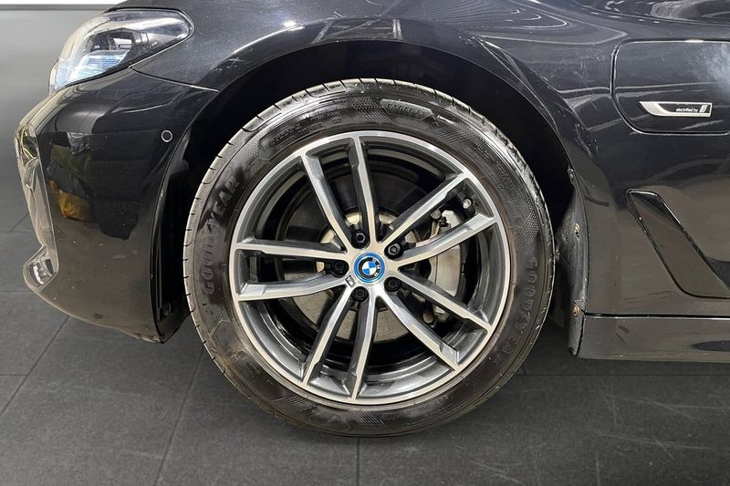 BMW 530 bild 15