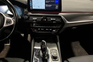 BMW 530 bild 11