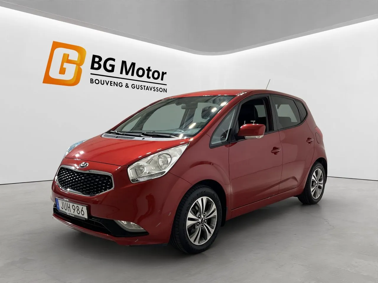 Vehicle image 7