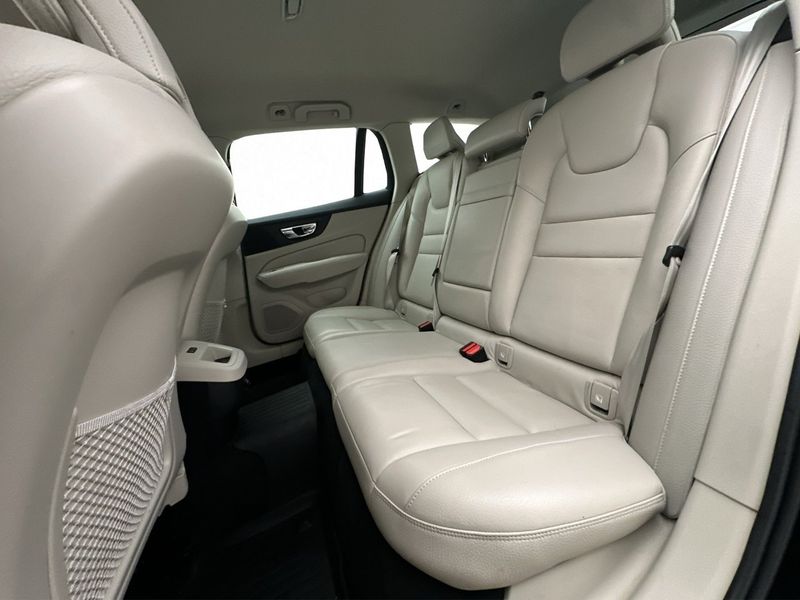 Volvo V60 bild 25