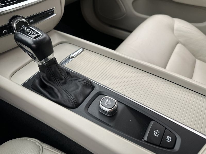 Volvo V60 bild 21