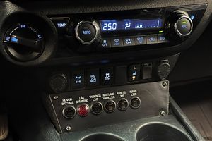 Toyota Hilux bild 21