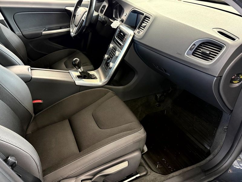 Volvo V60 bild 10