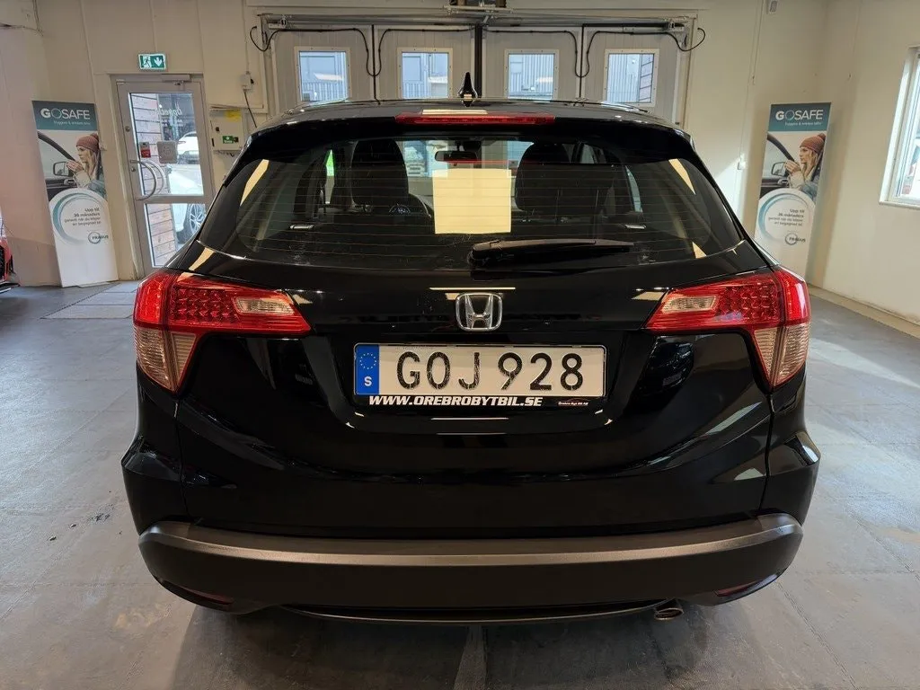 Vehicle image 21