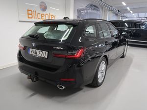 BMW 330 bild 6