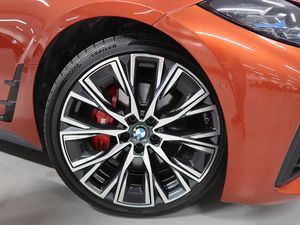 BMW 440 bild 12