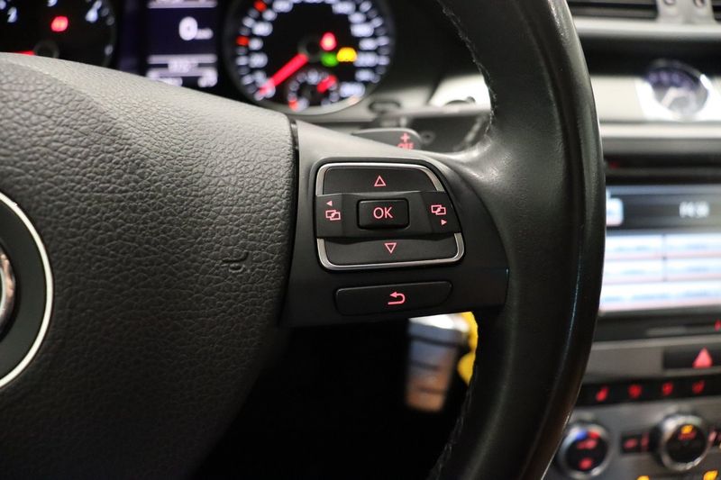 Volkswagen Passat bild 17