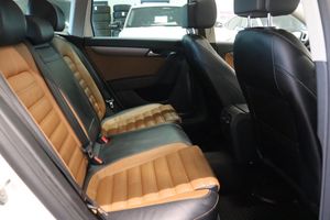 Volkswagen Passat bild 12