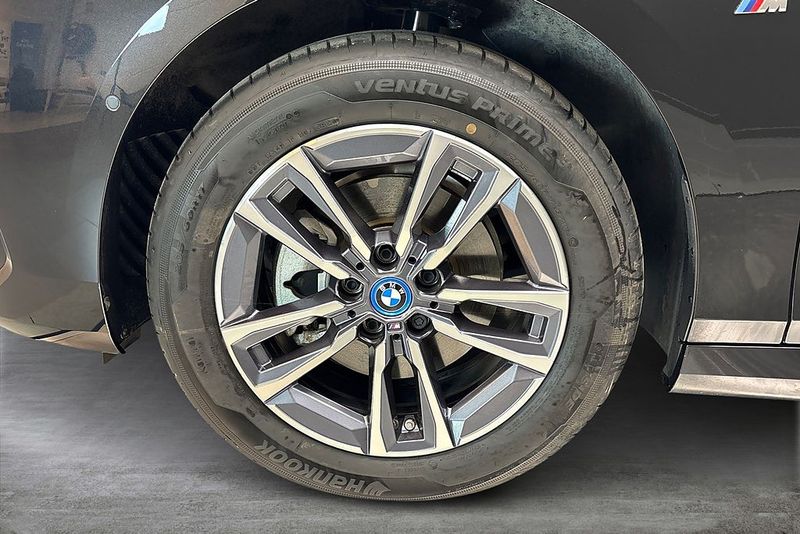 BMW 225 bild 16