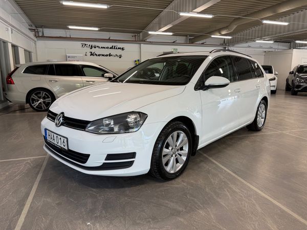 Volkswagen Golf Sportscombi 1.6 TDI DPF BMT Dragkrok Adaptiv - 2016