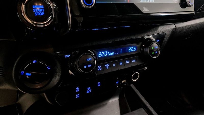 Toyota Hilux bild 13